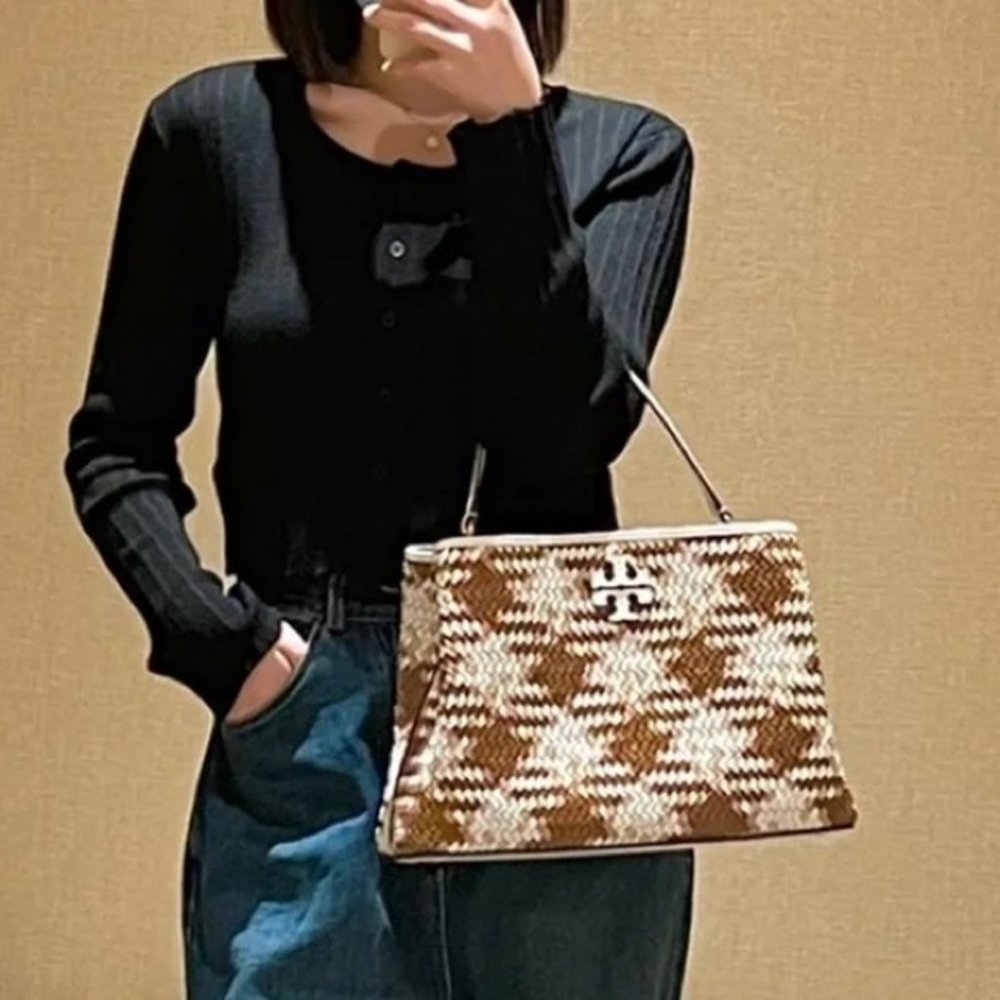 NEW $648 Tory Burch - Picture 15 of 16